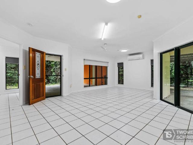 1334 Kennedy Highway, Kuranda