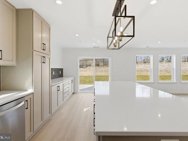 13352 Snapdragon Way