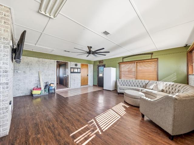 1335 Chapel Hill Road