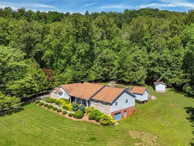 1335 Shingle Gap Road