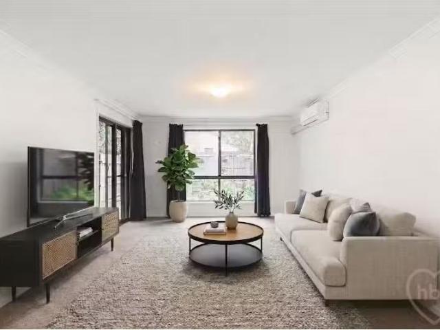 13/35 Tay Street, Watson Apartment for rent Listed by Rianah.