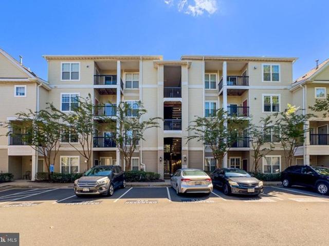 13363 Connor Dr Apt O, Centreville, VA 20120