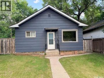 1336 D Avenue N, Saskatoon, SK, S7L 1P3 house for sale | Listing ID SK039571 | Royal LePage