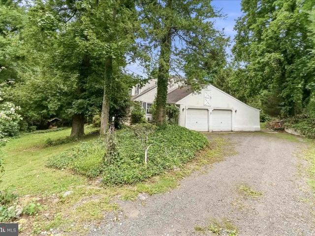 1336 Lindsay Lane