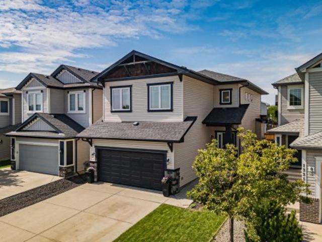 1337 Secord Landing Nw, Edmonton, AB, T5T 5W7 house for sale | Listing ID E4504 | Royal LePage