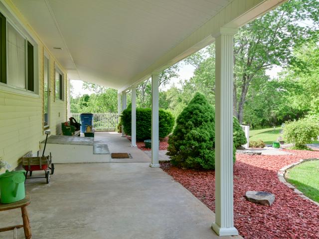 1338 Blackberry Lane