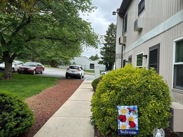 1338 F W Wyomissing Blvd