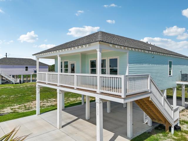 1338 Sapphire Palms Court