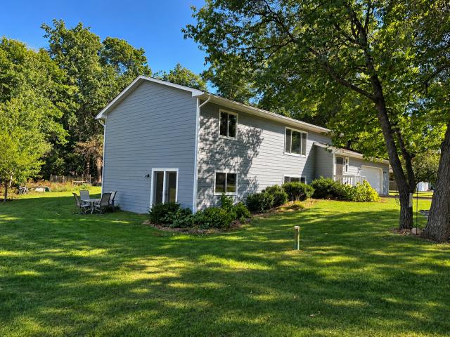 13392 Honeysuckle Way