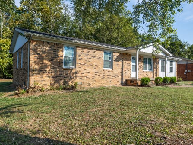 1339 Meadowbrook Dr