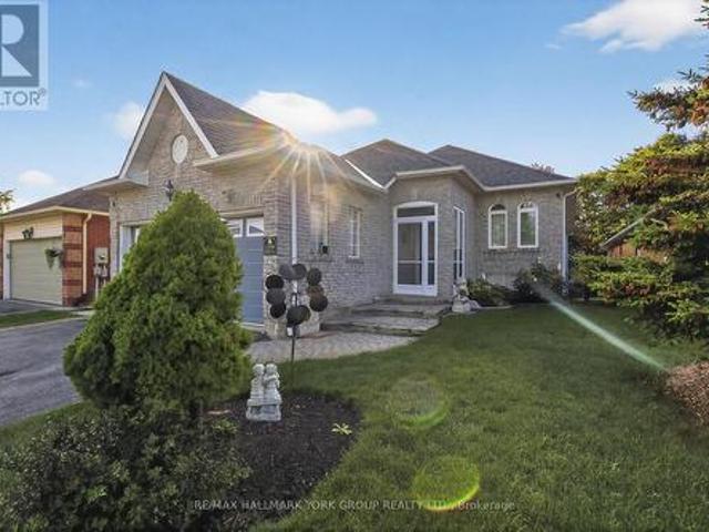 1339 Forest Street, Innisfil, ON, L9S 1Z7 house for sale | Listing ID N13466 | Royal LePage