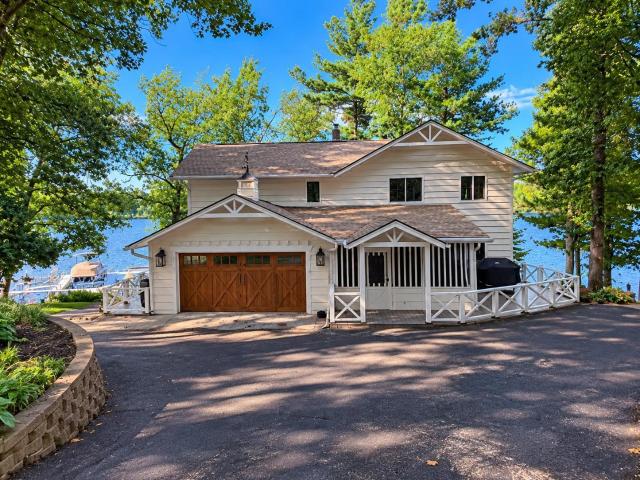 1339 Hungerford Point