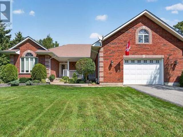 1339 Tiny Beaches Road N, Tiny, ON, L9M 0H3 house for sale | Listing ID S13670 | Royal LePage