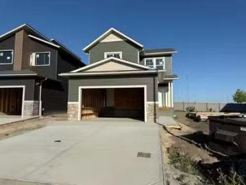13301 105 Street, Grande Prairie, AB, T8X 0W5 house for sale.