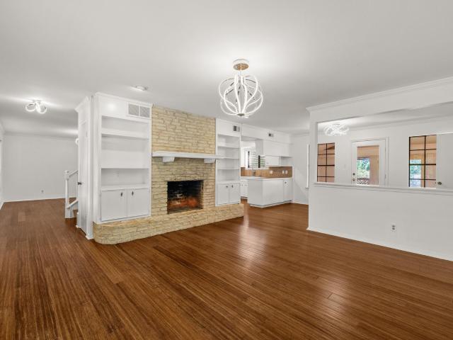 13307 Broadmeade Ave