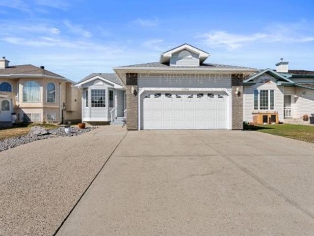 13308 Avenue Nw, Edmonton, AB, T6V 1G4 house for sale | Listing ID E4509 | Royal LePage
