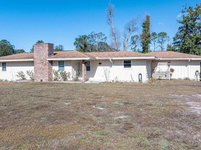 1330 Coliseum Ave SW, Live Oak, FL 32064