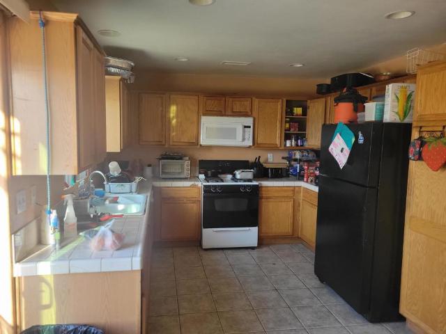 1330 Shore Manor