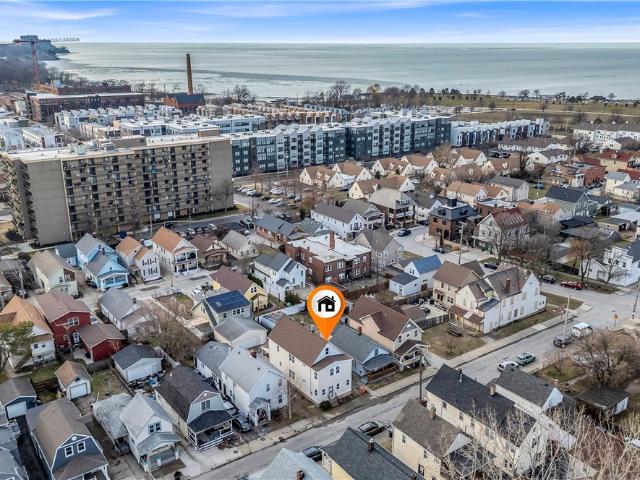 1330 W 67th Street