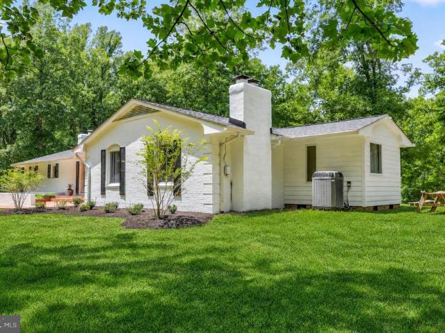 13310 Country Way Circle