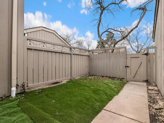 1331 Oak Hill Road