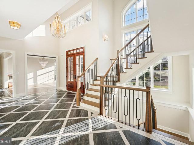 1331 Carolannes Way