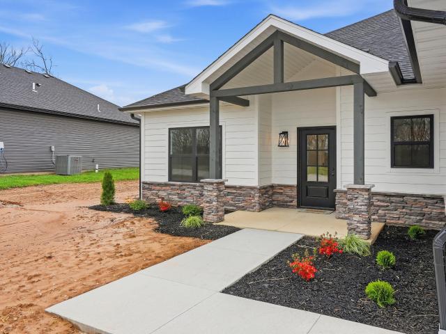 1332 kiowa ct