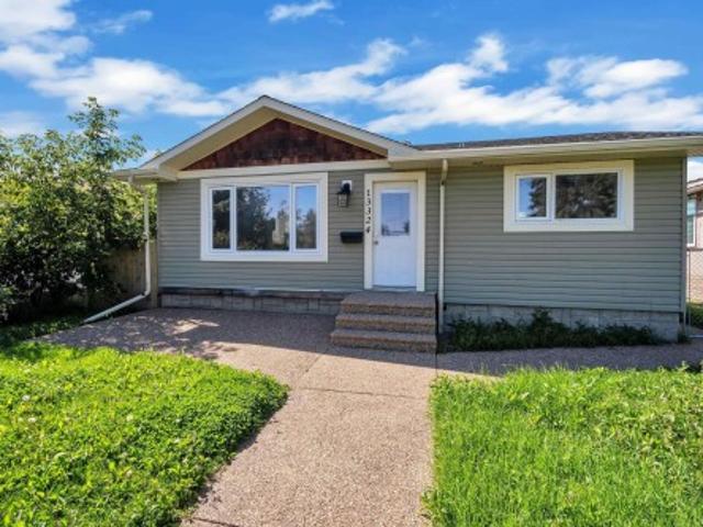 1332 Street Nw, Edmonton, AB, T5A 0V6 house for sale | Listing ID E4505 | Royal LePage