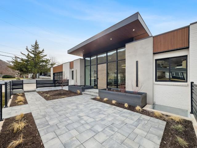 1332 S Canterbury Dr, Salt Lake City, UT