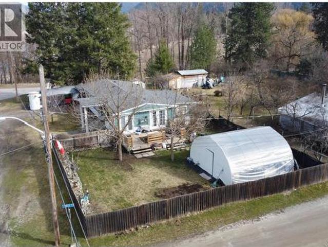 1332 66Th Street, Grand Forks, BC, V0H 1H0 house for sale | Listing ID 10373 | Royal LePage