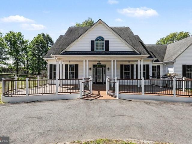 13335 Hershey Dr, Nokesville, VA 20181