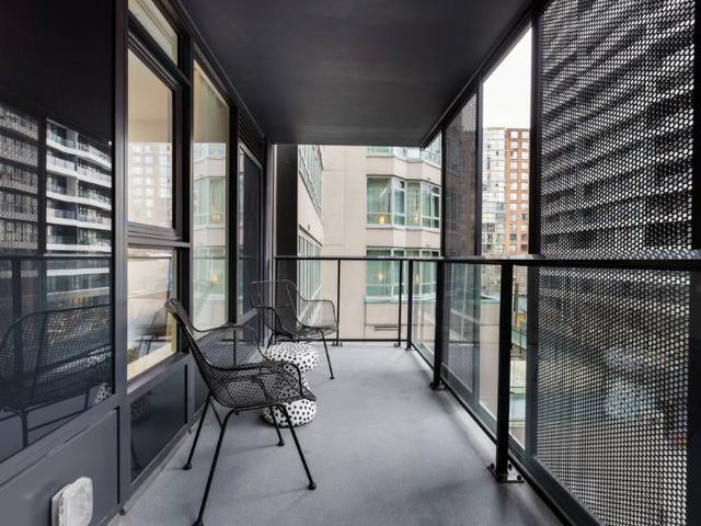 1333 Howe Street 1 bedroom