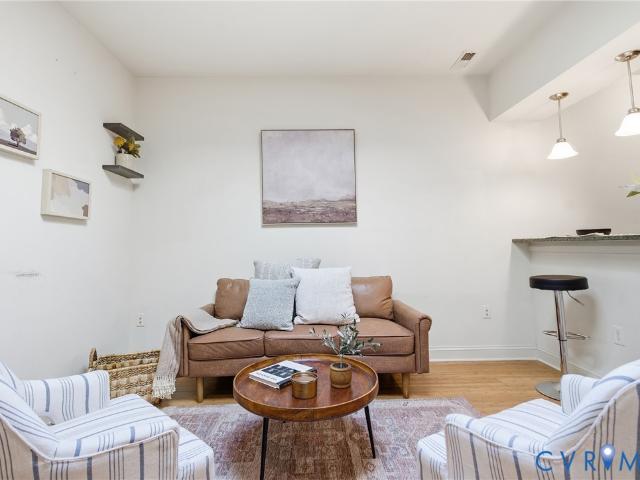 1333 W Broad Street U506