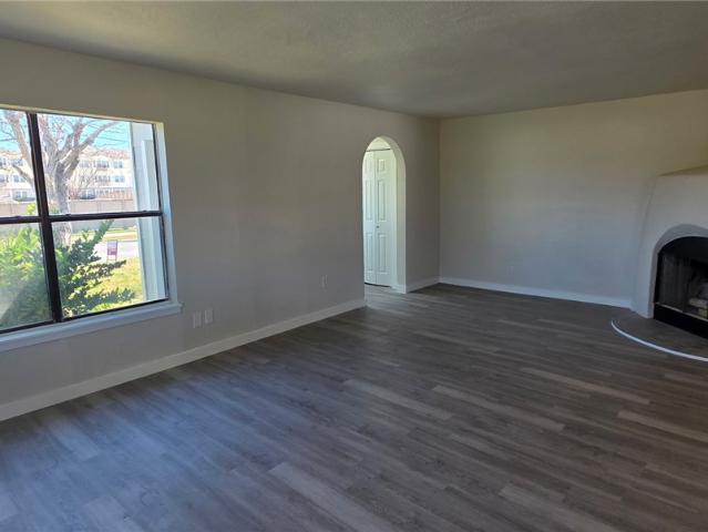 1333 Woodlawn Dr, Corpus Christi, TX 78412 | MLS #472000