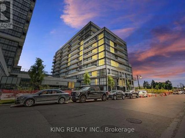 133 251 Manitoba Street, Toronto, ON, M8Y 0C7 townhouse for sale | Listing ID W13803 | Royal LePage
