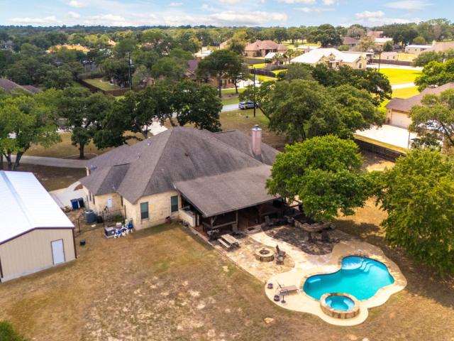 133 Copper Ridge Dr, La Vernia, TX 78121 | MLS #1896