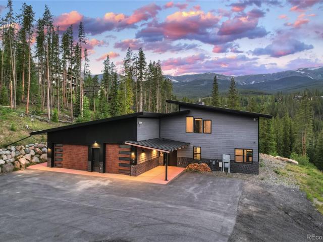 133 Adams Way