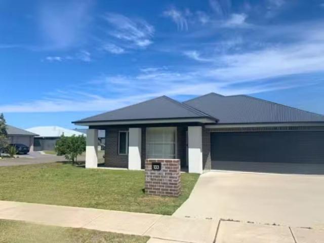 133 Dune Drive, Fern Bay House for rent Listed by Property Ma.