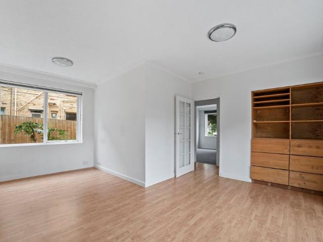 1/33 Elphin Grove, Hawthorn VIC 3122