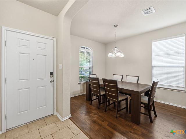 133 Finch Knoll
