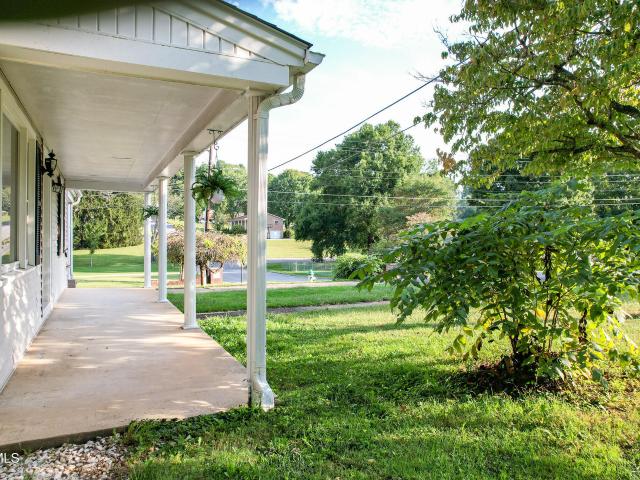 133 Hopeville Avenue