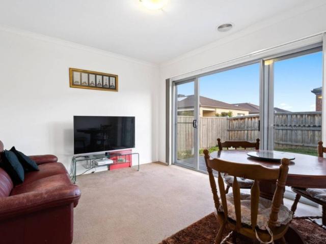 133 Haze Drive, Point Cook VIC, Belconnen