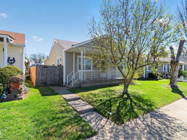 133 N 5th Avenue