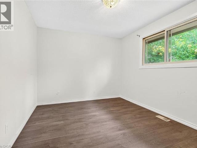 133 NORTHGATE Drive Unit# MAIN FLOOR, Welland, Ontario, L3C5Y3