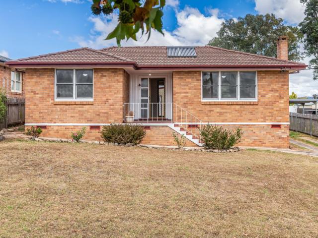 133 Naas Street, TENTERFIELD, NSW 2372