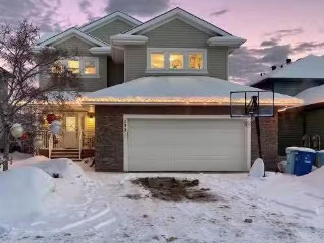 133 Shore Street, Fort Mcmurray, AB, T9K 0E5 house for sale.