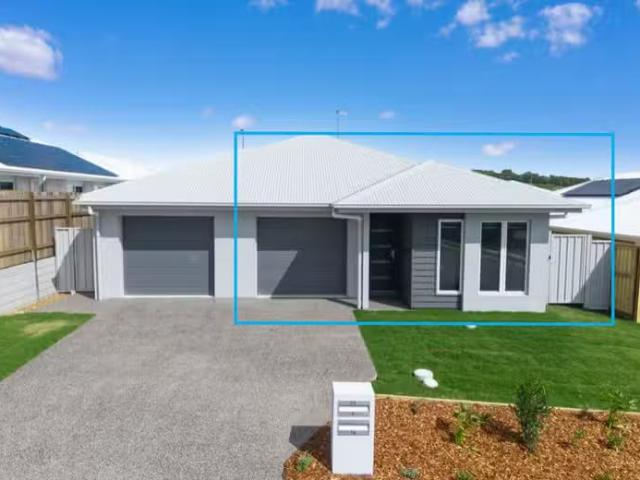 1/33 Summer Drive, WONDUNNA, QLD 4655 Duplex for Rent