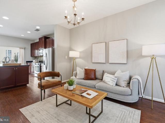 133 Prado Lane # 2903