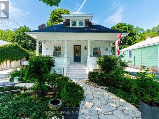 133 Regent Street, Niagara On The Lake Town, ON, L0S 1J0 house for sale | Listing ID X13517 | Royal LePage