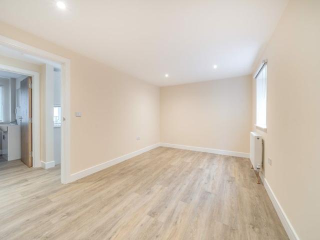 133b High Street Godalming, Godalming 1 bedroomProperty for lettings Seymours